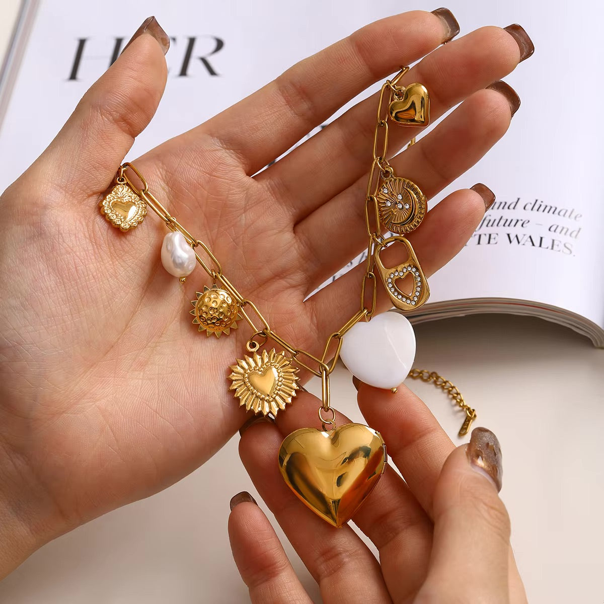 Women's Locket Necklace Gold PVD Stainless Steel Pearl